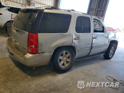 Trzecie zdjęcie samochodu z tyłu: 2011 GMC YUKON SLE VIN:1GKS1AE09BR127854 - miniatura