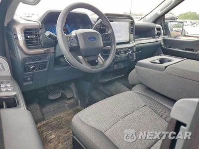Zdjęcie 8 z 12 samochodu: 2025 FORD F150 XL VIN:1FTEX1LP2SKD33274 - miniatura