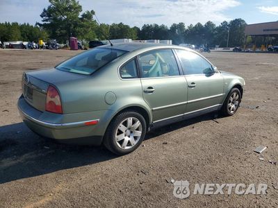 Trzecie zdjęcie samochodu z tyłu: 2002 VOLKSWAGEN PASSAT GLX VIN:WVWRH63B12P438312 - miniatura