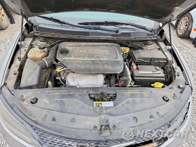Zdjęcie 11 z 12 samochodu: 2015 CHRYSLER 200 S VIN:1C3CCCBB8FN547019 - miniatura