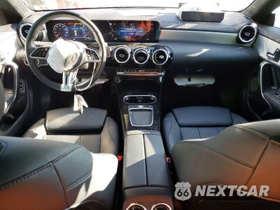 Zdjęcie 8 z 13 samochodu: 2025 MERCEDES-BENZ CLA 250 4MATIC VIN:W1K5J4HB7SN543518 - miniatura