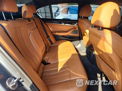 Zdjęcie 10 z 13 samochodu: 2020 BMW 540 XI VIN:WBAJS3C01LWW65841 - miniatura