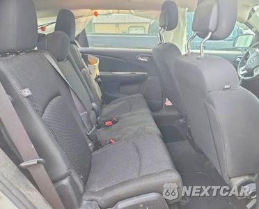 Zdjęcie 11 z 13 samochodu: 2018 DODGE JOURNEY SE VIN:3C4PDCAB1JT353162 - miniatura