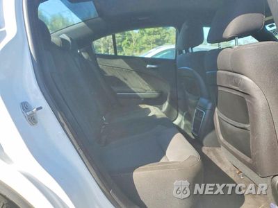 Zdjęcie 10 z 13 samochodu: 2016 DODGE CHARGER SXT VIN:2C3CDXHG5GH204721 - miniatura