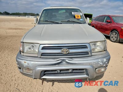 Piąte zdjęcie samochodu w środku: 1999 TOYOTA 4RUNNER LIMITED VIN:JT3GN87RXX0108479 - miniatura