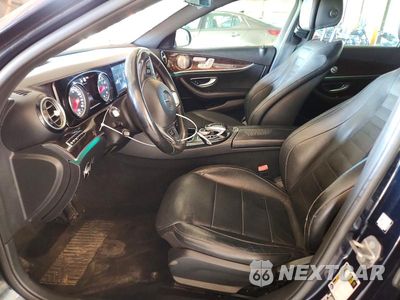 Zdjęcie 7 z 12 samochodu: 2017 MERCEDES-BENZ E 300 4MATIC VIN:WDDZF4KB9HA018522 - miniatura