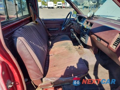Zdjęcie 7 z 12 samochodu: 1992 NISSAN TRUCK BASE VIN:1N6SD11S5NC326849 - miniatura