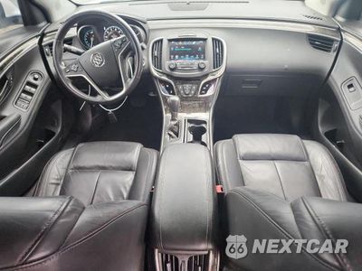 Zdjęcie 8 z 12 samochodu: 2016 BUICK LACROSSE VIN:1G4GB5G38GF137695 - miniatura