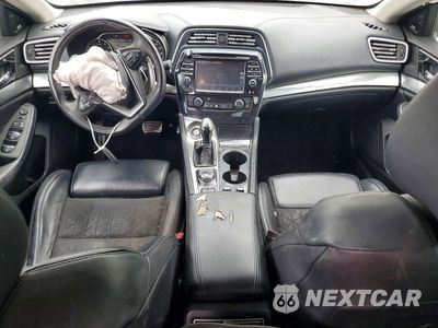 Zdjęcie 8 z 13 samochodu: 2017 NISSAN MAXIMA 3.5 SR VIN:1N4AA6AP0HC447850 - miniatura