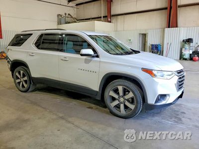 Czwarte zdjęcie samochodu z boku: 2018 CHEVROLET TRAVERSE LT VIN:1GNERHKW2JJ230332 - miniatura