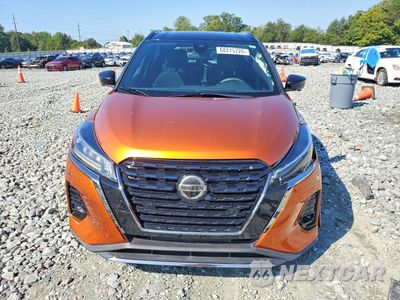 Piąte zdjęcie samochodu w środku: 2021 NISSAN KICKS SR VIN:3N1CP5DV4ML496976 - miniatura