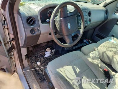 Zdjęcie 8 z 12 samochodu: 2007 FORD F150 VIN:1FTVF14567NA79624 - miniatura