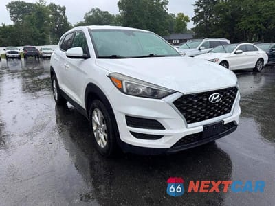 Czwarte zdjęcie samochodu z boku: 2020 HYUNDAI TUCSON SE VIN:KM8J2CA49LU148951 - miniatura
