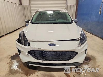 Piąte zdjęcie samochodu w środku: 2021 FORD ESCAPE S VIN:1FMCU0F67MUA11598 - miniatura