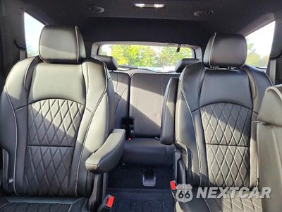Zdjęcie 10 z 13 samochodu: 2022 BUICK ENCLAVE AVENIR VIN:5GAEVCKW2NJ111808 - miniatura