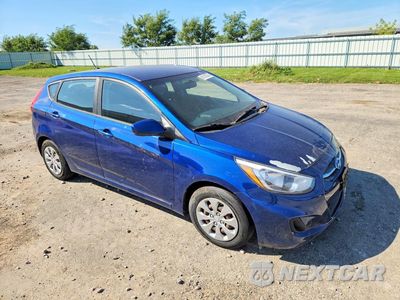 Czwarte zdjęcie samochodu z boku: 2017 HYUNDAI ACCENT SE VIN:KMHCT5AE9HU319022 - miniatura