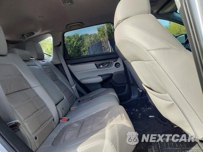 Zdjęcie 11 z 13 samochodu: 2017 HONDA CR-V TOURING VIN:2HKRW2H97HH615647 - miniatura