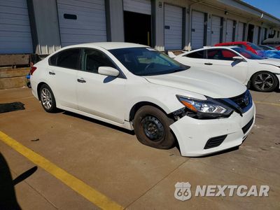 Czwarte zdjęcie samochodu z boku: 2017 NISSAN ALTIMA 2.5 S VIN:1N4AL3AP4HC110543 - miniatura