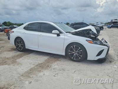 Czwarte zdjęcie samochodu z boku: 2019 TOYOTA CAMRY SE VIN:4T1B11HK6KU712084 - miniatura