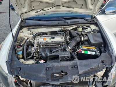 Zdjęcie 11 z 12 samochodu: 2008 HONDA ACCORD LX VIN:JHMCP26388C078993 - miniatura