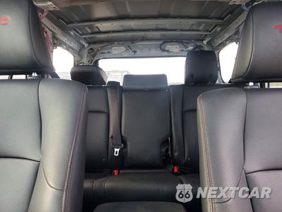 Zdjęcie 10 z 14 samochodu: 2021 TOYOTA 4RUNNER VENTURE EDITION VIN:JTEHU5JR0M5940904 - miniatura