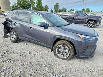 Czwarte zdjęcie samochodu z boku: 2025 TOYOTA RAV4 XLE VIN:2T3P1RFV7SW554010 - miniatura