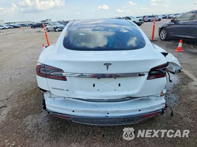 Zdjęcie 6 z 12 samochodu: 2015 TESLA MODEL S 70D VIN:5YJSA1S25FF096082 - miniatura