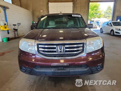 Piąte zdjęcie samochodu w środku: 2014 HONDA PILOT LX VIN:5FNYF4H21EB044385 - miniatura