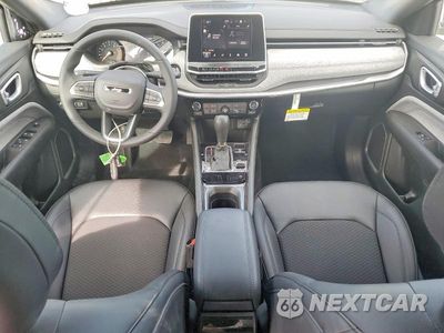 Zdjęcie 8 z 14 samochodu: 2025 JEEP COMPASS LATITUDE VIN:3C4NJDBN9ST568224 - miniatura