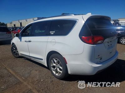 Drugie zdjęcie samochodu z przodu: 2020 CHRYSLER PACIFICA TOURING L VIN:2C4RC1BG3LR106743 - miniatura