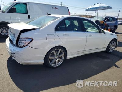 Trzecie zdjęcie samochodu z tyłu: 2014 MERCEDES-BENZ C 250 VIN:WDDGF4HB3EA963573 - miniatura
