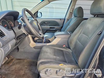 Zdjęcie 7 z 13 samochodu: 2006 HONDA PILOT LX VIN:5FNYF28156B019079 - miniatura