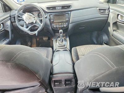 Zdjęcie 8 z 13 samochodu: 2019 NISSAN ROGUE SV VIN:5N1AT2MT5KC704896 - miniatura