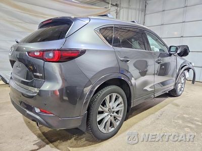 Trzecie zdjęcie samochodu z tyłu: 2025 MAZDA CX-5 PREMIUM PLUS VIN:JM3KFBEM2S0699768 - miniatura