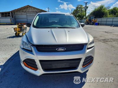 Piąte zdjęcie samochodu w środku: 2015 FORD ESCAPE S VIN:1FMCU0F7XFUC78651 - miniatura