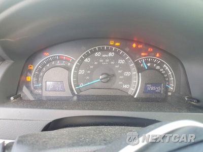 Zdjęcie 9 z 12 samochodu: 2014 TOYOTA CAMRY LE VIN:4T4BF1FK1ER372339 - miniatura