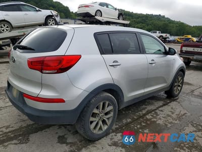 Trzecie zdjęcie samochodu z tyłu: 2015 KIA SPORTAGE LX VIN:KNDPBCAC9F7780356 - miniatura