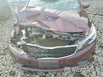 Zdjęcie 11 z 13 samochodu: 2018 KIA FORTE LX VIN:3KPFK4A73JE175293 - miniatura