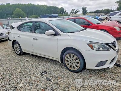 Czwarte zdjęcie samochodu z boku: 2016 NISSAN SENTRA S VIN:3N1AB7AP6GY212844 - miniatura