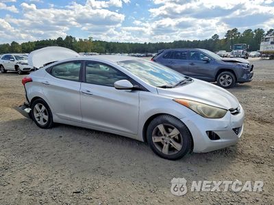 Czwarte zdjęcie samochodu z boku: 2011 HYUNDAI ELANTRA GLS VIN:KMHDH4AE1BU152694 - miniatura