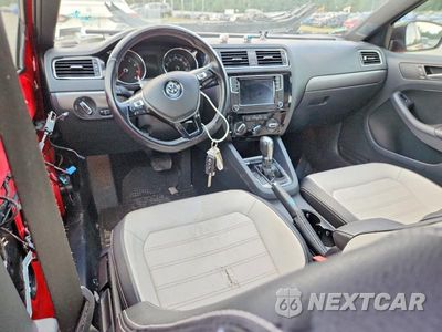 Zdjęcie 8 z 12 samochodu: 2016 VOLKSWAGEN JETTA SPORT VIN:3VWD17AJ4GM398381 - miniatura