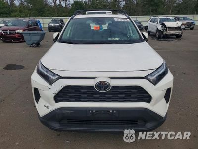 Piąte zdjęcie samochodu w środku: 2025 TOYOTA RAV4 HYBRID XLE VIN:2T3RWRFV9SW272025 - miniatura