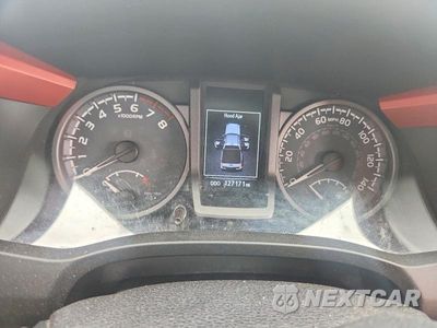 Zdjęcie 9 z 12 samochodu: 2016 TOYOTA TACOMA TRD OFF-ROAD VIN:3TMDZ5BN0GM001752 - miniatura