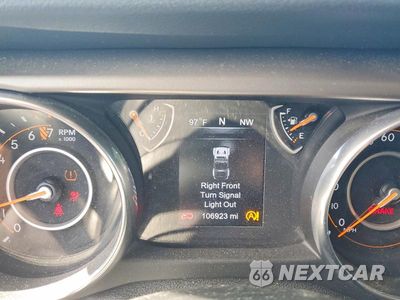 Zdjęcie 9 z 13 samochodu: 2018 JEEP WRANGLER UNLIMITED SPORT VIN:1C4HJXDG3JW133950 - miniatura