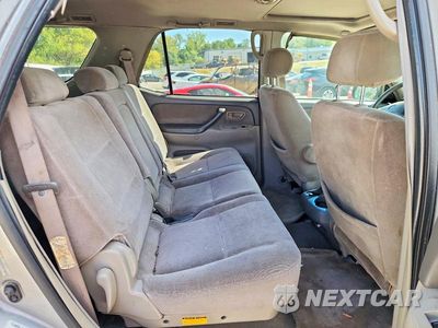Zdjęcie 10 z 12 samochodu: 2001 TOYOTA SEQUOIA SR5 VIN:5TDBT44A31S013950 - miniatura