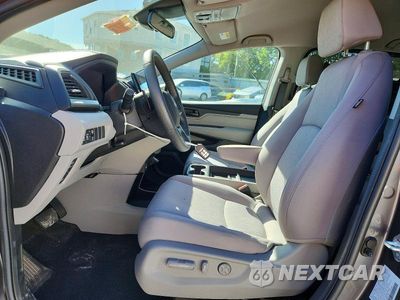 Zdjęcie 7 z 14 samochodu: 2024 HONDA ODYSSEY EX VIN:5FNRL6H5XRB072050 - miniatura