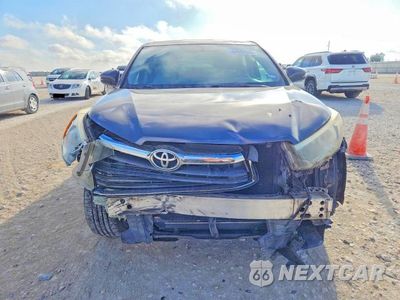 Piąte zdjęcie samochodu w środku: 2016 TOYOTA HIGHLANDER LE VIN:5TDZKRFH2GS172587 - miniatura
