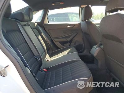 Zdjęcie 10 z 12 samochodu: 2023 VOLKSWAGEN JETTA SPORT VIN:3VWBM7BU3PM058257 - miniatura