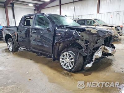 Czwarte zdjęcie samochodu z boku: 2026 CHEVROLET SILVERADO K1500 LT VIN:2GCUKDED2T1196188 - miniatura