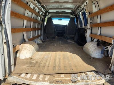 Zdjęcie 10 z 13 samochodu: 2020 GMC SAVANA G2500 VIN:1GTW7AFG1L1222383 - miniatura